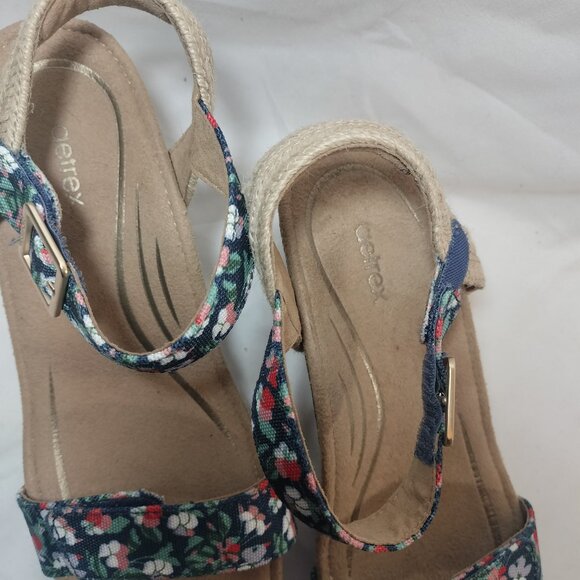 AETREX Sydney Wedge Sandal, Floral - Picture 5 of 8